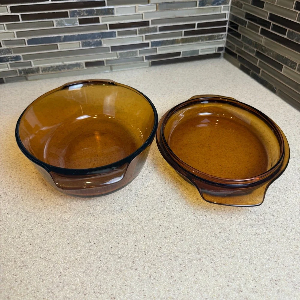 VTG Anchor Hocking Fire-King‎ Amber Glass Casserole Dish with Lid Oven-Proof USA